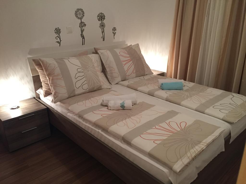 Apartment Leptir Podstrana Dış mekan fotoğraf